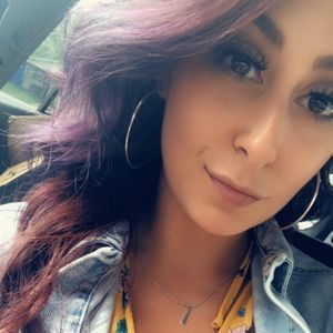 Meet your Posher, Kalie